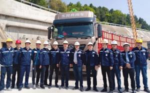 喜訊！格潤(rùn)中天首批3車70余噸工業(yè)廢棄物正式進(jìn)入廠區(qū)